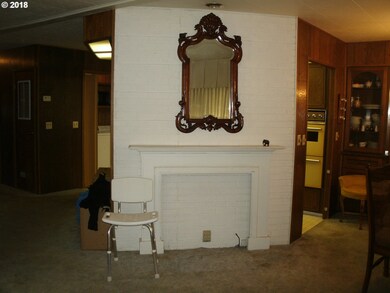 1307 S Water St unit 14, Silverton, OR 97381 - photo 7