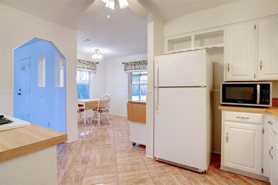 6221 Shirley Dr, North Richland Hills, TX 76180 - photo 4