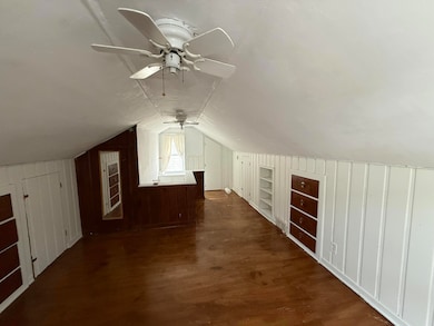 12062 Moran St, HamtraMcK, MI 48212 - photo 5