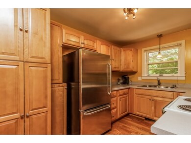 558 N State St, Concord, NH 03301 - photo 5