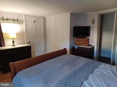 127 S 5th St, Columbia, PA 17512 - photo 5