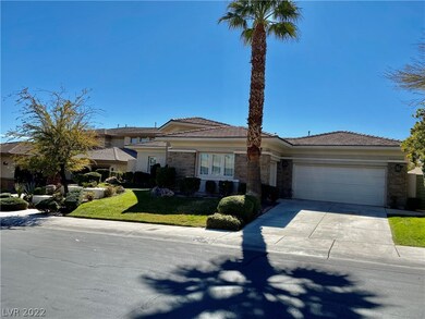 11605 Evergreen Creek Ln, Las Vegas, NV 89135 - photo 3