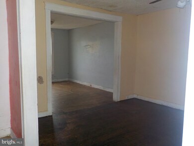 1826 Chilton St, Baltimore, MD 21218 - photo 3