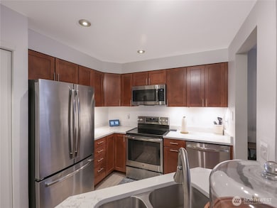 1131 115th St SW unit E4, Everett, WA 98204 - photo 3