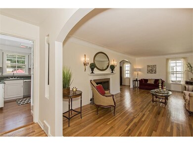 Enter through beautiful foyer which open to classi