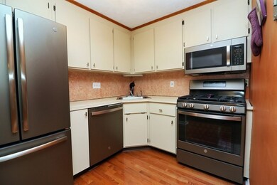 126 Mountain Gate Rd unit 126, Ashland, MA 01721 - photo 5