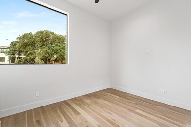 208 W 31st St, Houston, TX 77018 - photo 7