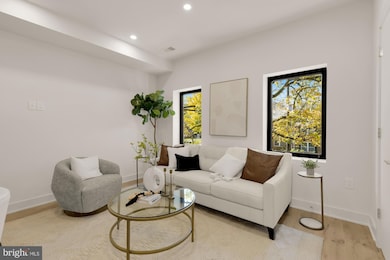 2647 41st St NW unit 4, Washington, DC 20007 - photo 5