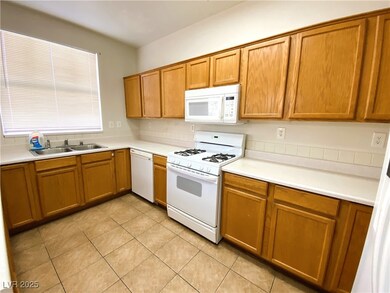 7105 Wonderberry St, Las Vegas, NV 89131 - photo 7