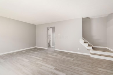 004_5_Y 1865 Willoway Cir-001