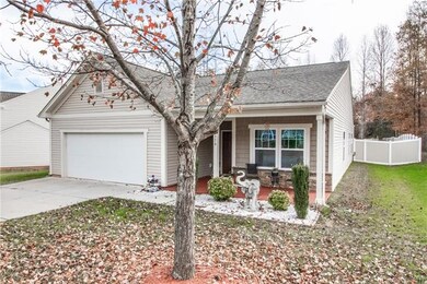 2456 Marthas Ridge Dr, Statesville, NC 28625 - photo 2