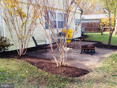 732 Cotter Rd, Glen Burnie, MD 21060 - photo 2