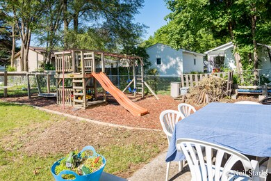 3642 Dunbar St-6