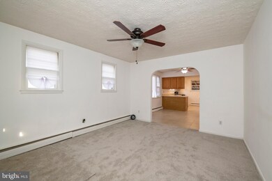 6427 Glenoak Ave, Baltimore, MD 21214 - photo 4