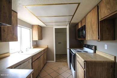 6935 W Devonshire Ave unit 1360, Phoenix, AZ 85033 - photo 7