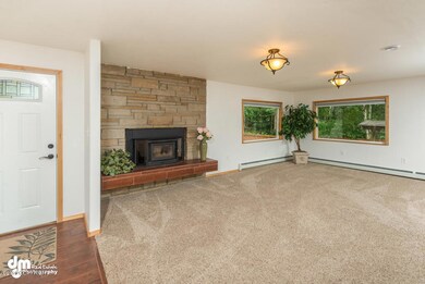Living Room_9329-SMALL