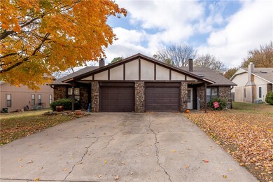 600 N 37th St, Rogers, AR 72756 - photo 2