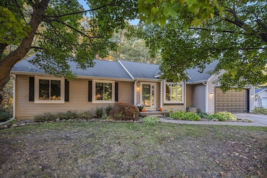 8111 Tanager Ln NE, Rockford, MI 49341 - photo 3