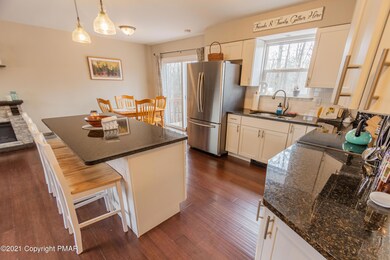 1218 Hunters Woods Dr, East Stroudsburg, PA 18301 - photo 6