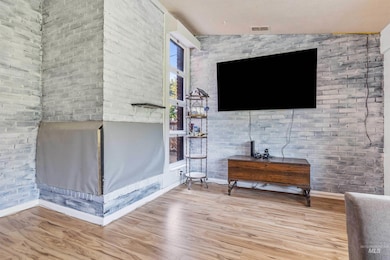 817 Union Ave, Filer, ID 83328 - photo 6