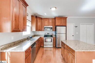 405 N Palmetto St, Liberty, SC 29657 - photo 7