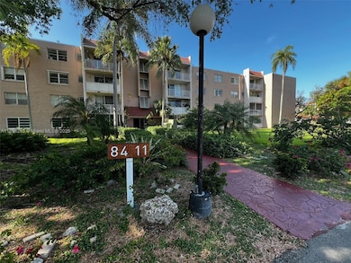 8411 NW 8th St unit 105, Miami, FL 33126 - photo 2