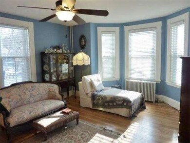 96 Chestnut St unit 1, Brookline, MA 02445 - photo 4