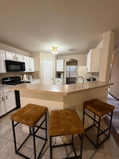 168 Dolomite Dr, Buda, TX 78610 - photo 3