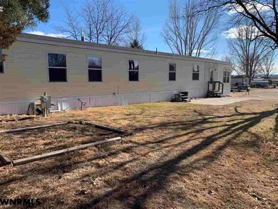 2307 W 42nd St unit 49, Scottsbluff, NE 69361 - photo 3