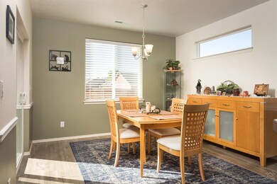 3254 SW Obsidian Ct, Redmond, OR 97756 - photo 4