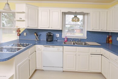 2521 Vernon Ave, Winterville, NC 28590 - photo 3