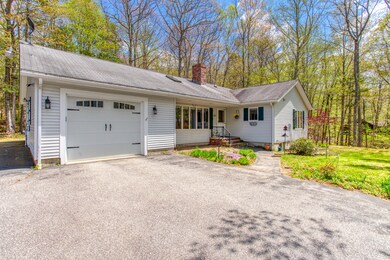 9 Cliff Rd, Boothbay, ME 04537 - photo 2