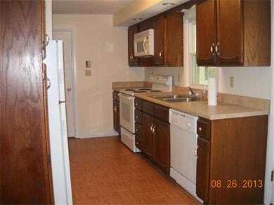 88 Minott St, Gardner, MA 01440 - photo 3