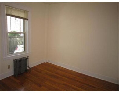 31 Plymouth St unit 1, Cambridge, MA 02141 - photo 4