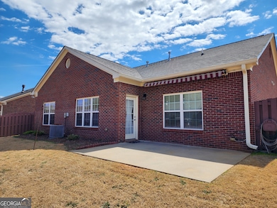 1705 Rolling View Dr, Cumming, GA 30040 - photo 2