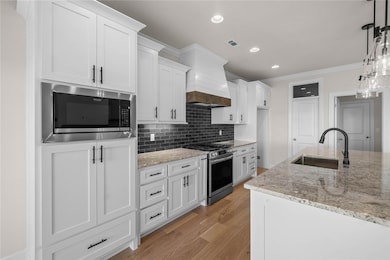 2409 Salmon St, Pea Ridge, AR 72751 - photo 7