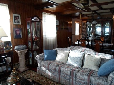 497 Pleasant St unit First Floor, Pawtucket, RI 02860 - photo 7