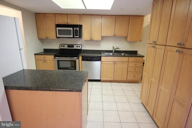 1734 Whitestone Ct, Crofton, MD 21114 - photo 6