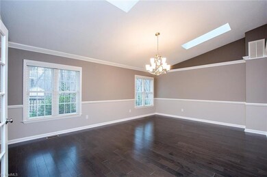 304 Westminster Ct, Asheboro, NC 27205 - photo 5