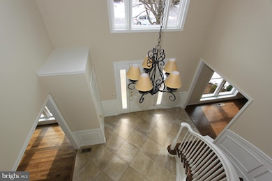 12720 Heatherford Place, Fairfax, VA 22030 - photo 5