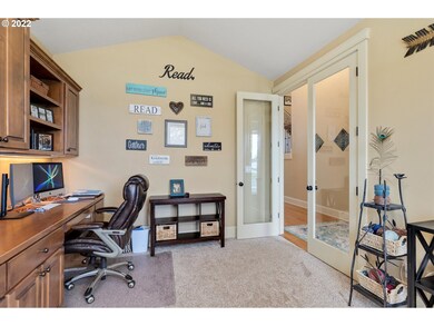 1387 N Elm St, Canby, OR 97013 - photo 4