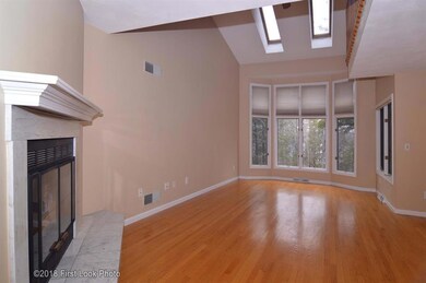 19 Shadowbrook Ln unit 19c, Smithfield, RI 02917 - photo 2