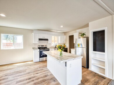 4647 Winter Ave unit SPC 81, Klamath Falls, OR 97603 - photo 6