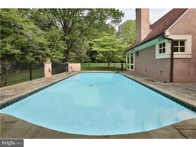 6017 W Valley Green Rd, Flourtown, PA 19031 - photo 6