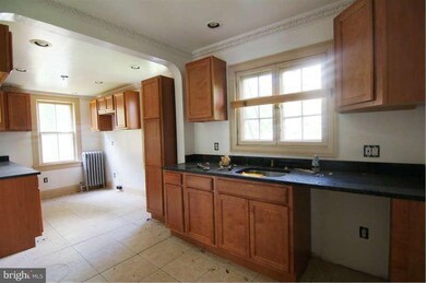 4021 Roland Ave, Baltimore, MD 21211 - photo 7