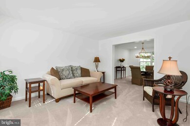 310 Brushwood Dr, Owings Mills, MD 21117 - photo 4