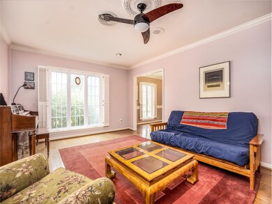 10018 Overbrook Ln, Houston, TX 77042 - photo 6