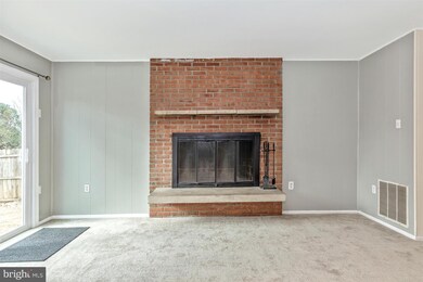 17901 Hickory Ln, Hagerstown, MD 21740 - photo 7