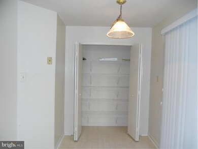 9559 Clocktower Ln, Columbia, MD 21046 - photo 4