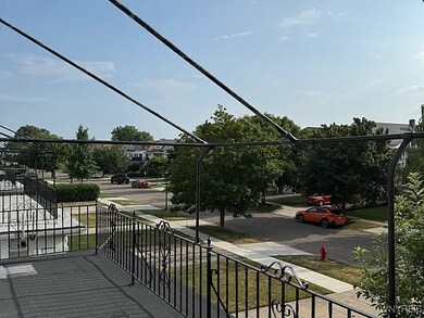 300 N Park Upper Unit Ave, Buffalo, NY 14216 - photo 6